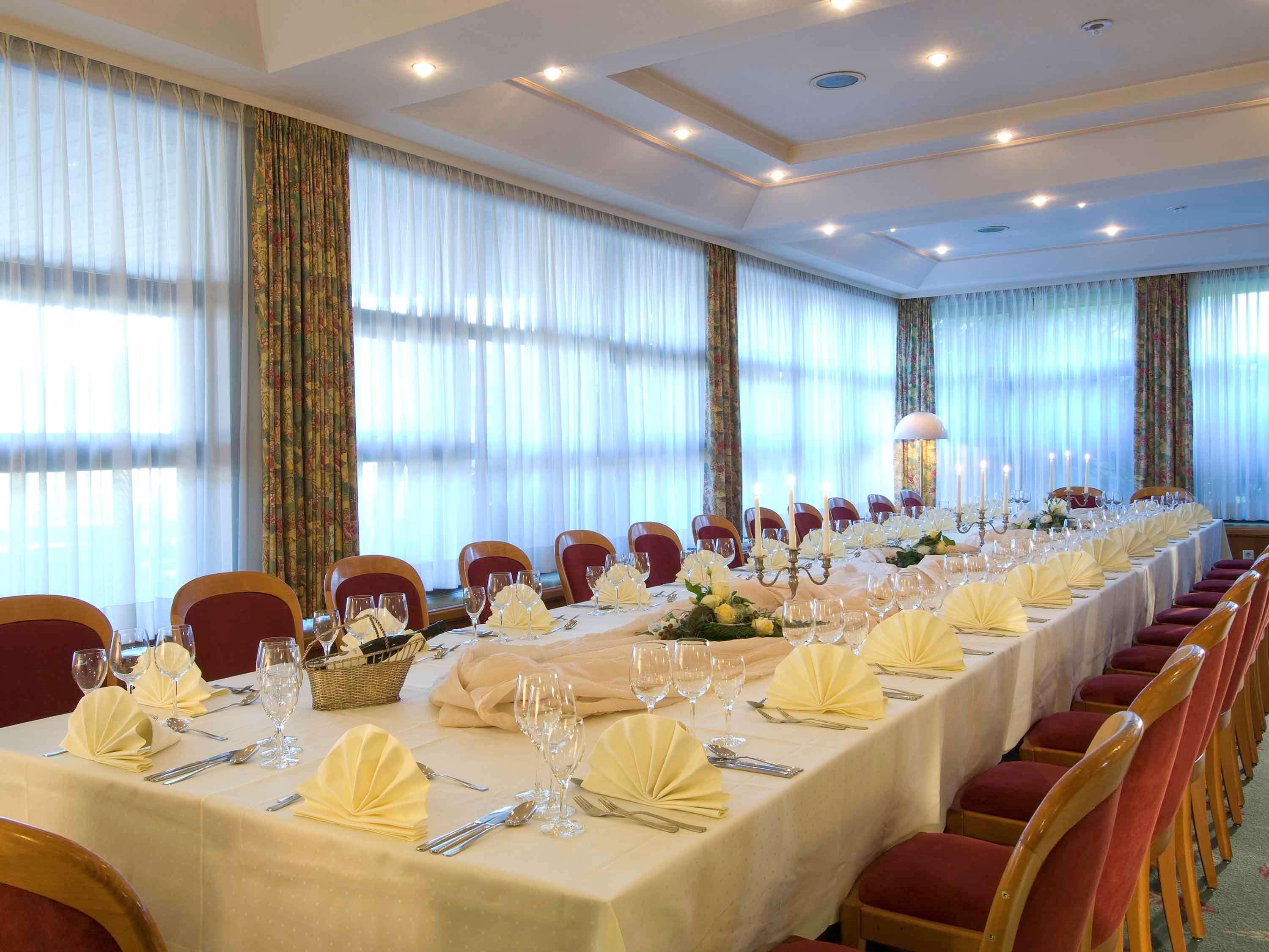 Mercure An Den Salinen 4*