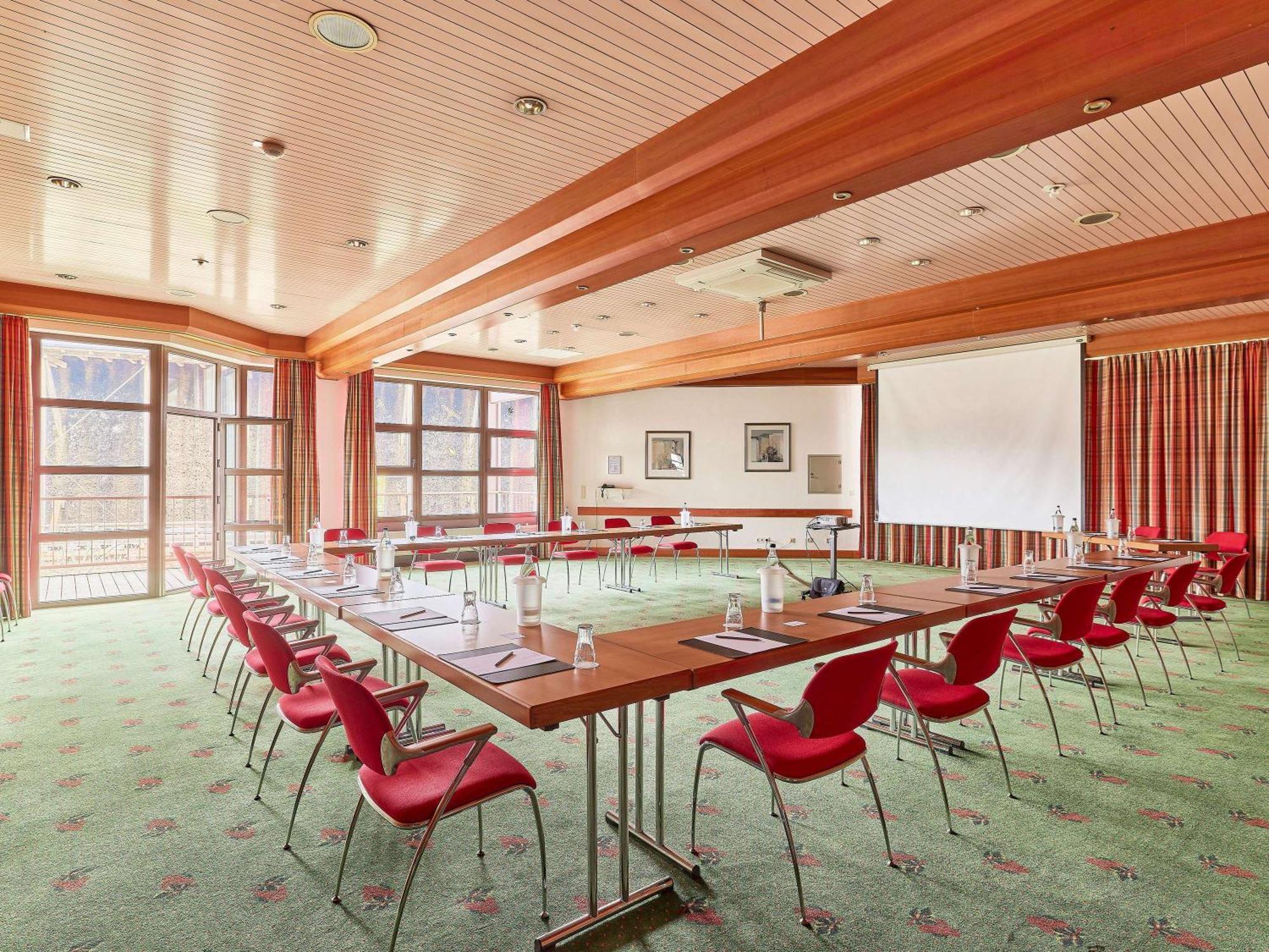 Mercure An Den Salinen 4*